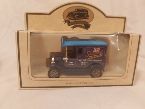 Lledo promotional model ford - t,